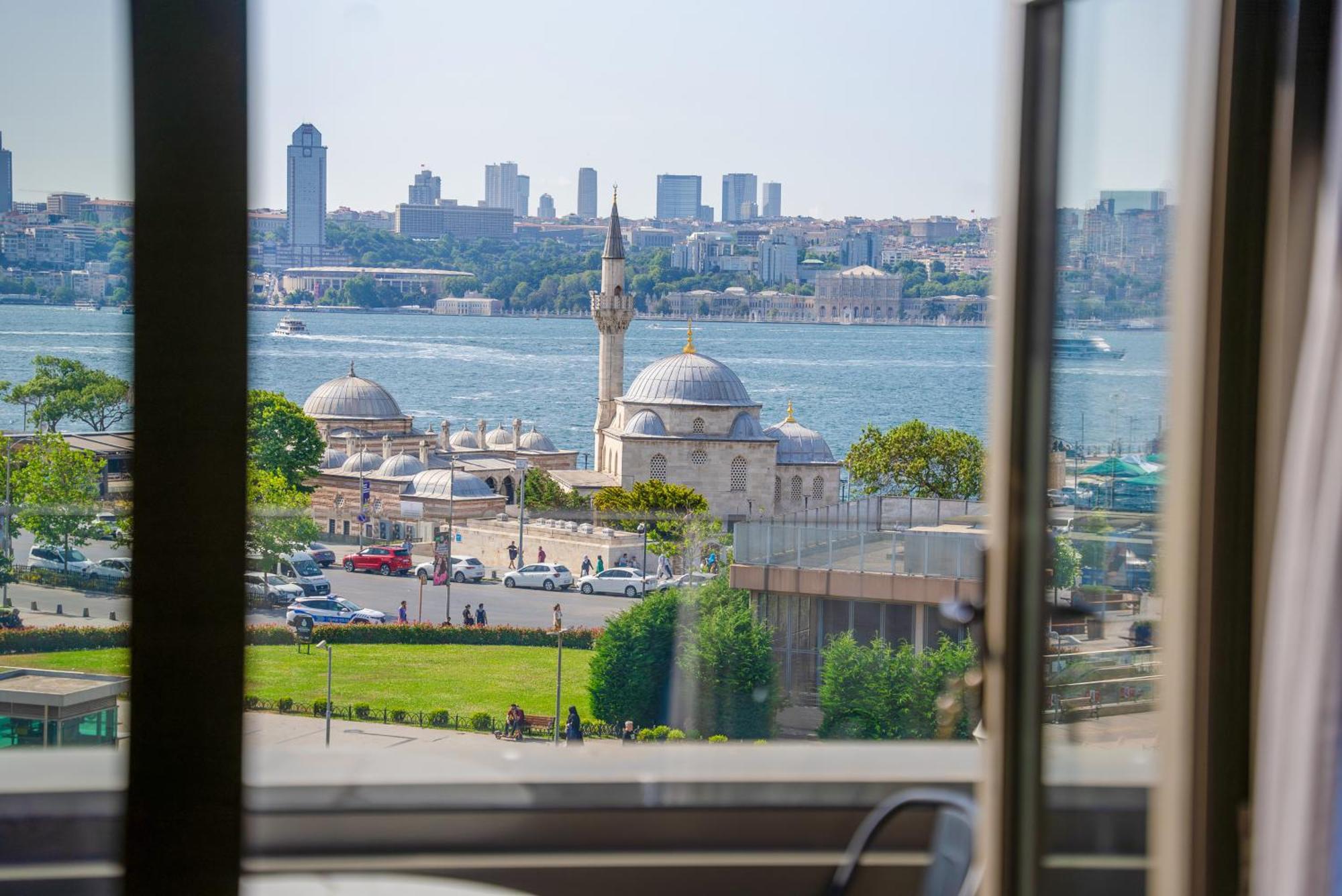 The Palm Bosphorus Hotel Istanbul Luaran gambar